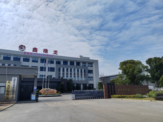 엔지니어링 기계 냉각 액체 시스템 맞춤형 EPDM 고무 튜브 맞춤형 크기
